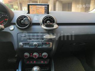 2015 AUDI A1 30 TDI 스포트백 디자인 - 13