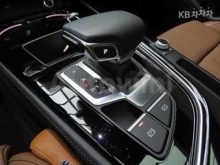 2021 AUDI A5 8W6  45 TFSI QUATTRO SPORTBACK BASIC - 10