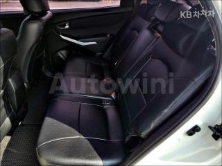2015 SSANGYONG  KORANDO C 2.0 KX 2WD - 18