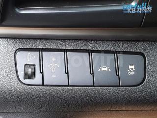 2020 HYUNDAI  AVANTE ELANTRA 1.6 GDI SMART BASIC - 19