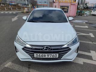 KMHD741EELU051498 2020 HYUNDAI  AVANTE ELANTRA 1.6 VGT SMART BASIC-0