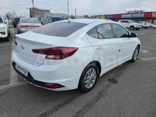 KMHD741EELU051498 2020 HYUNDAI  AVANTE ELANTRA 1.6 VGT SMART BASIC-3