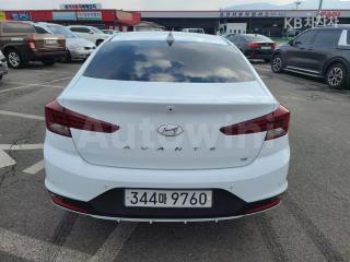 KMHD741EELU051498 2020 HYUNDAI  AVANTE ELANTRA 1.6 VGT SMART BASIC-5