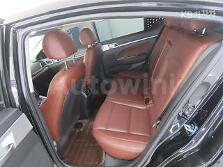 KMHD041EELU982912 2020 HYUNDAI  AVANTE ELANTRA 1.6 GDI PREMIUM BASIC-5