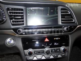 2020 HYUNDAI  AVANTE ELANTRA 1.6 VGT SMART BASIC - 11