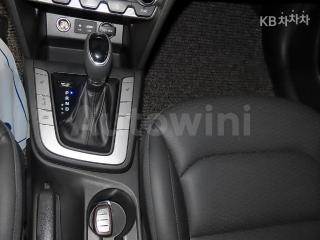 2020 HYUNDAI  AVANTE ELANTRA 1.6 VGT SMART BASIC - 13