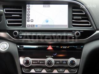 2020 HYUNDAI  AVANTE ELANTRA 1.6 VGT SMART BASIC - 10