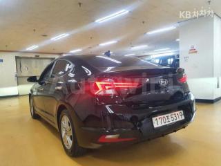 KMHD041EELU018648 2020 HYUNDAI  AVANTE ELANTRA 1.6 GDI PREMIUM BASIC-5