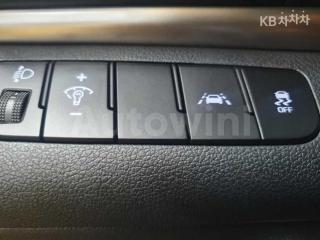 2020 HYUNDAI  AVANTE ELANTRA 1.6 GDI PREMIUM BASIC - 12
