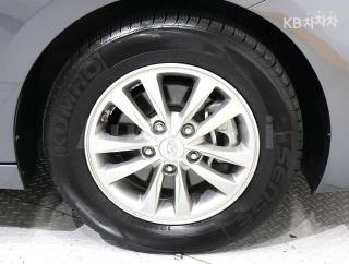 2020 HYUNDAI  AVANTE ELANTRA 1.6 VGT SMART BASIC - 8