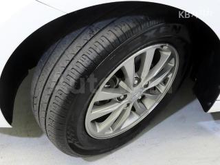2020 HYUNDAI  AVANTE ELANTRA 1.6 VGT SMART BASIC - 20