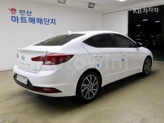 KMHD741EELU977165 2020 HYUNDAI  AVANTE ELANTRA 1.6 VGT SMART BASIC-3