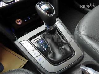 2020 HYUNDAI  AVANTE ELANTRA 1.6 VGT SMART BASIC - 10