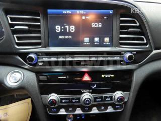 2020 HYUNDAI  AVANTE ELANTRA 1.6 VGT SMART BASIC - 13