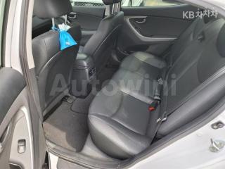 KMHDG41DBGU516768 2016 HYUNDAI  AVANTE ELANTRA 1.6 GDI MORDERN BASIC-5