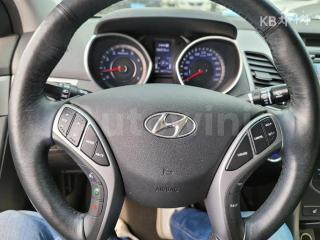 2016 HYUNDAI  AVANTE ELANTRA 1.6 GDI MORDERN BASIC - 9