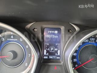 2016 HYUNDAI  AVANTE ELANTRA 1.6 GDI MORDERN BASIC - 10