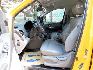 KMJWA37TBLU132318 2020 HYUNDAI  GRAND STAREX LPI CHILD PROTECTIVE VEHICLE 12 SEATS-4