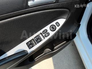 2017 HYUNDAI ACCENT  1.6 VGT MORDERN - 12