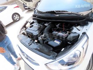 2017 HYUNDAI ACCENT  1.6 VGT MORDERN - 16