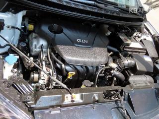 2014 HYUNDAI AVANTE MD ELANTRA M16 GDI SMART - 18