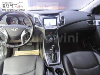 KMHDG41DBFU337356 2015 HYUNDAI  AVANTE ELANTRA 1.6 GDI SMART BASIC-4