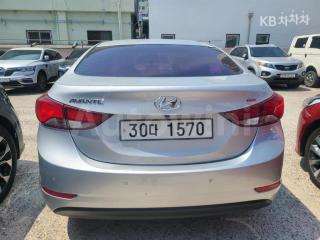 KMHDG41DBFU441780 2015 HYUNDAI  AVANTE ELANTRA 1.6 GDI STYLE BASIC-3