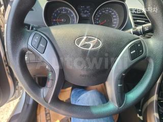 2015 HYUNDAI  AVANTE ELANTRA 1.6 GDI STYLE BASIC - 7