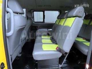 KMJWA37KBHU900543 2017 HYUNDAI GRAND STAREX H-1 15 SEATS 어린이버스 LUXURY-5