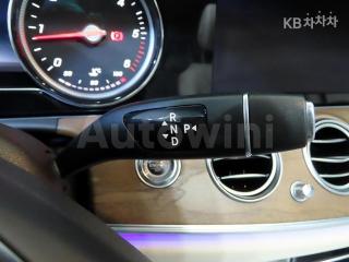 2018 MERCEDES BENZ E CLASS W213 E220D 4MATIC EXCLUSIVE - 12