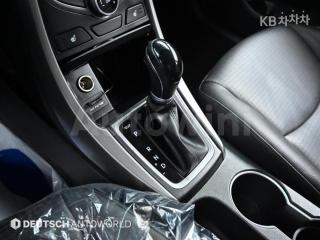 2015 HYUNDAI  AVANTE ELANTRA 1.6 GDI SMART BASIC - 10