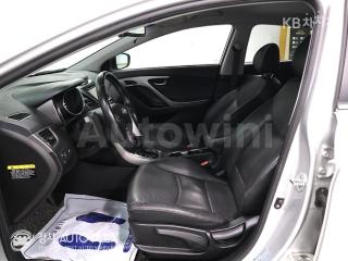 2016 HYUNDAI  AVANTE ELANTRA 1.6 GDI MORDERN BASIC - 11