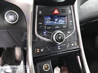2016 HYUNDAI  AVANTE ELANTRA 1.6 GDI MORDERN BASIC - 17
