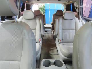 2017 KIA  CARNIVAL SEDONA 9 SEATS 2.2 DIESEL LUXURY - 10
