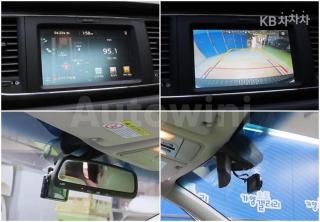 2017 KIA  CARNIVAL SEDONA 9 SEATS 2.2 DIESEL LUXURY - 17