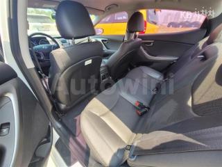 2016 HYUNDAI  AVANTE ELANTRA 1.6 GDI MORDERN BASIC - 9