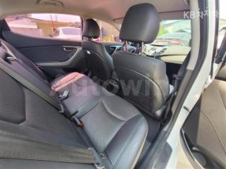 2016 HYUNDAI  AVANTE ELANTRA 1.6 GDI MORDERN BASIC - 10