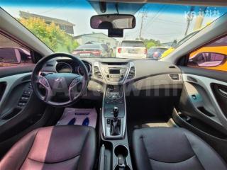 2016 HYUNDAI  AVANTE ELANTRA 1.6 GDI MORDERN BASIC - 11
