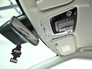 2022 KIA EV6 롱 레인지 2WD 에어 - 12