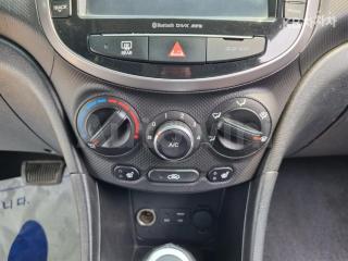 2017 HYUNDAI ACCENT  WIT 1.4 VVT MORDERN SPECIAL - 19