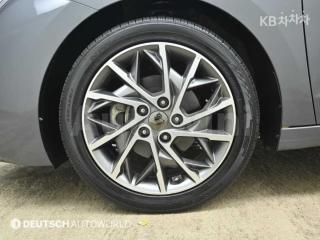 KMHD041EELU951481 2020 HYUNDAI  AVANTE ELANTRA 1.6 GDI PREMIUM BASIC-4