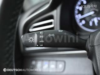 2020 HYUNDAI  AVANTE ELANTRA 1.6 GDI PREMIUM BASIC - 18