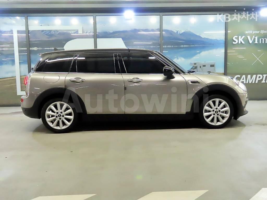WMWLR9107H2E67812 2017 MINI COOPER CLUBMAN D 2.0 일반형(09~)-2