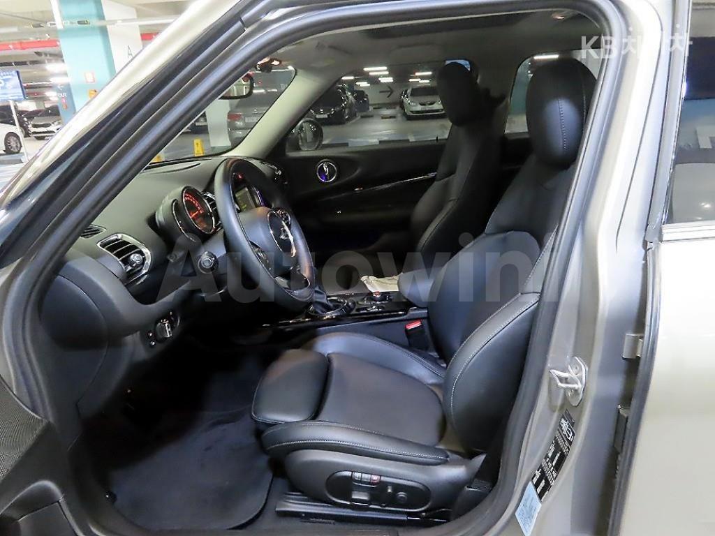 WMWLR9107H2E67812 2017 MINI COOPER CLUBMAN D 2.0 일반형(09~)-5