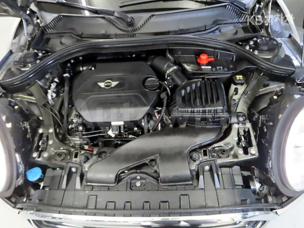 2017 MINI COOPER CLUBMAN D 2.0 일반형(09~) - 19