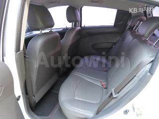 2013 GM DAEWOO (CHEVROLET) SPARK SPARK S LT - 11