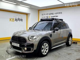 WMWYU1100J3E83937 2018 MINI COOPER COUNTRYMAN D ALL4 2.0 BASIC-0