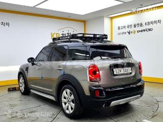 WMWYU1100J3E83937 2018 MINI COOPER COUNTRYMAN D ALL4 2.0 BASIC-3