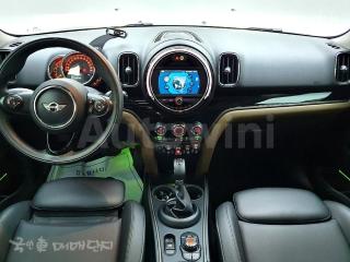 WMWYU1100J3E83937 2018 MINI COOPER COUNTRYMAN D ALL4 2.0 BASIC-4