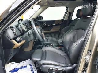 2018 MINI COOPER COUNTRYMAN D ALL4 2.0 BASIC - 9